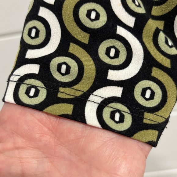 Tahari groovy graphic print long sleeve bow collar blouse size L - Picture 7 of 15